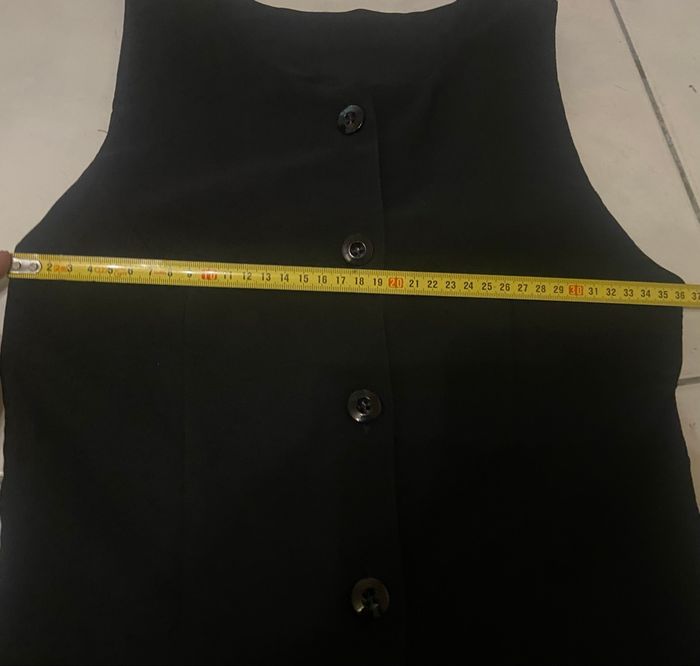 Jolie robe noire - photo numéro 4