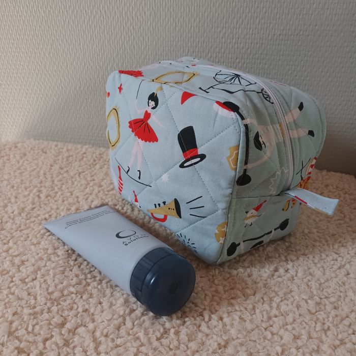 Trousse toilette enfants thème cirque 🎪