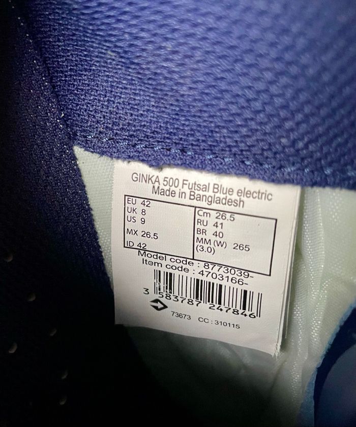 Chaussures de futsal 42 - photo numéro 5