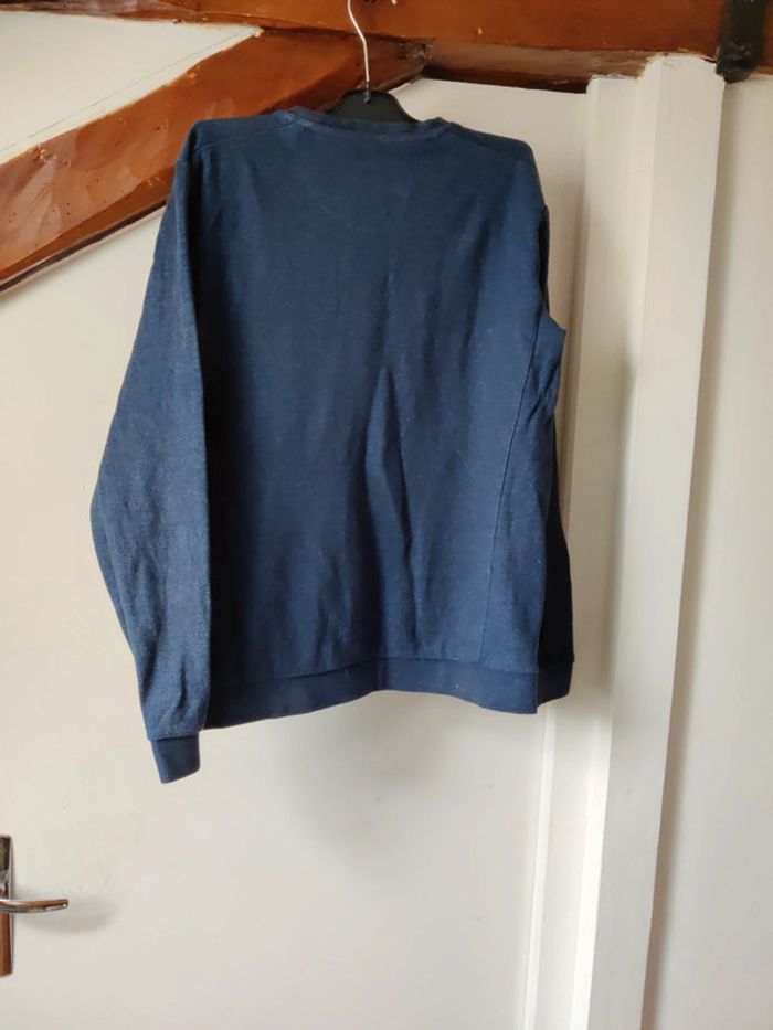 Sweat bleu - photo numéro 3