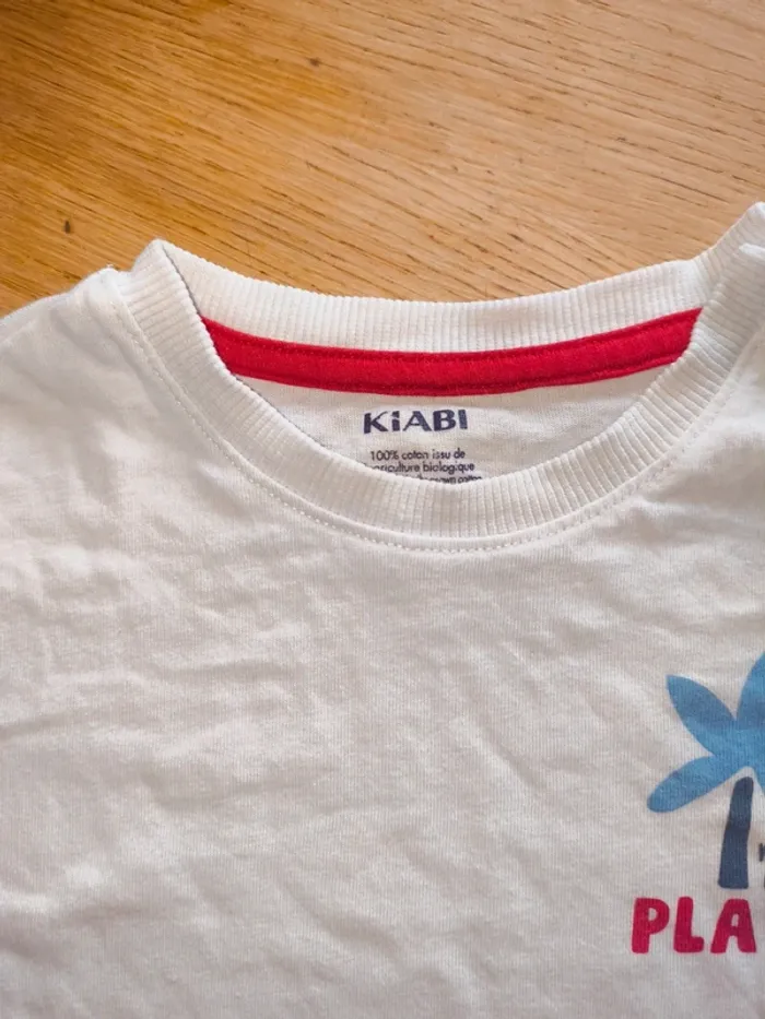 Lot de deux t-shirts Kiabi 18 mois excellent état - photo numéro 4