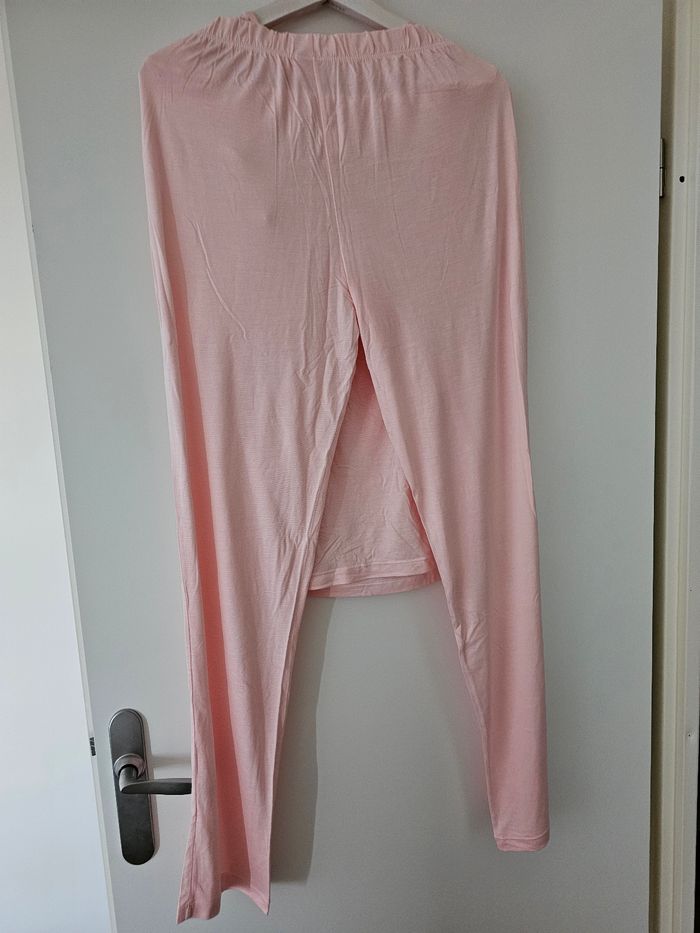 Pyjama de maternité neuf taille L - photo numéro 6