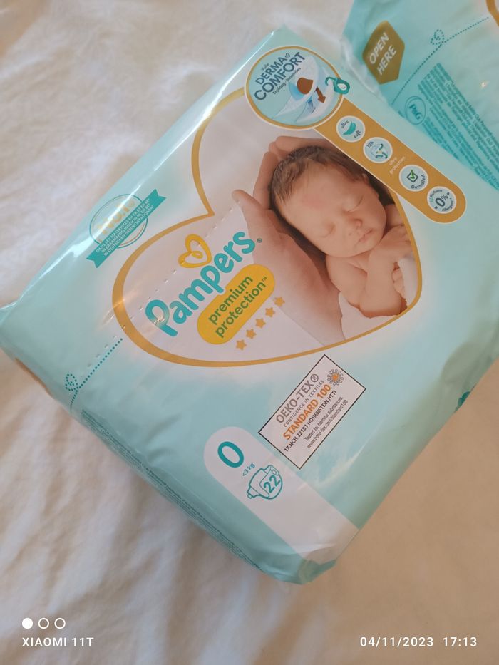 Paquets de couches, neufs. - photo numéro 2