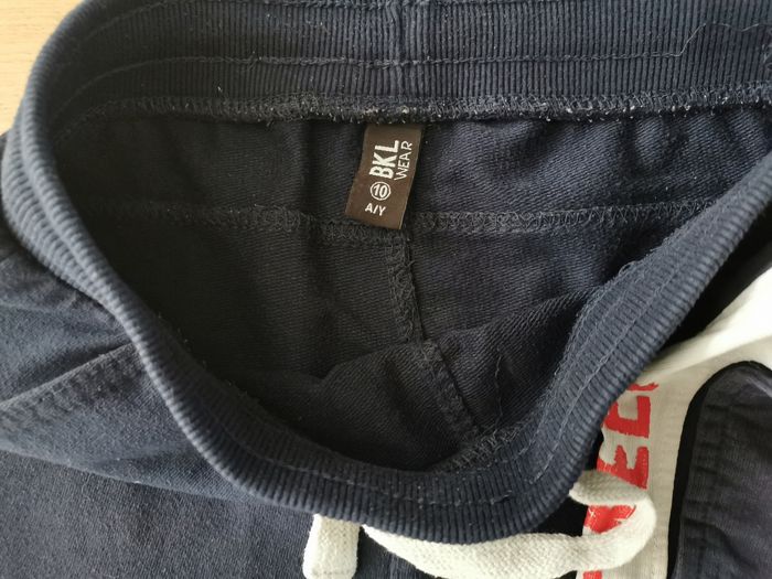 Lot de tee-shirts et shorts - photo numéro 11
