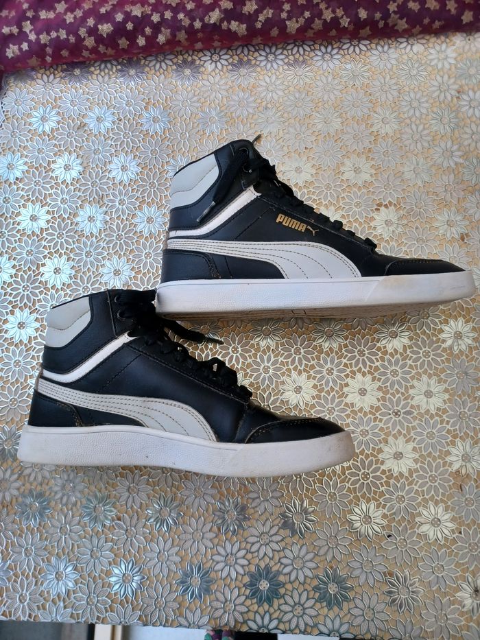 Baskets montantes Puma coloris noir et blanc taille 37 en bon état. - photo numéro 4