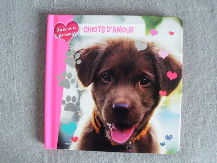 Livre tout carton "Chiots d'amour" J'aime ta frimousse Crackboom