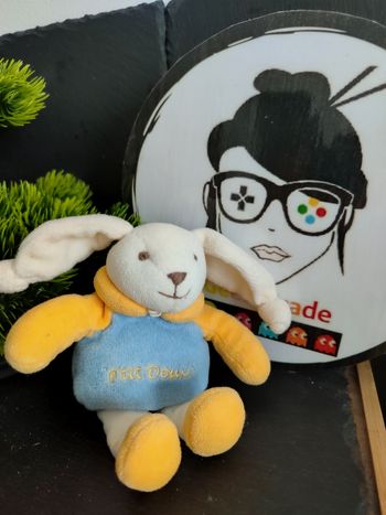 Doudou et compagnie lapin ptit doux bleu jaune boule blanc ancien Noeud DD003116