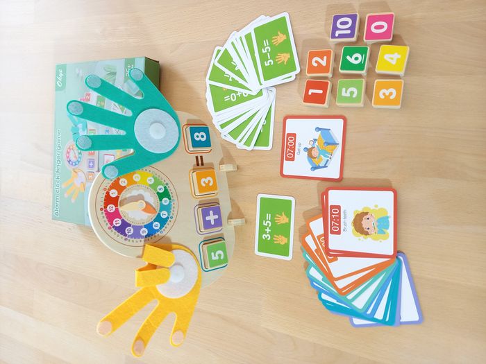 Jeu pour apprendre l'heure et à compter 🏷