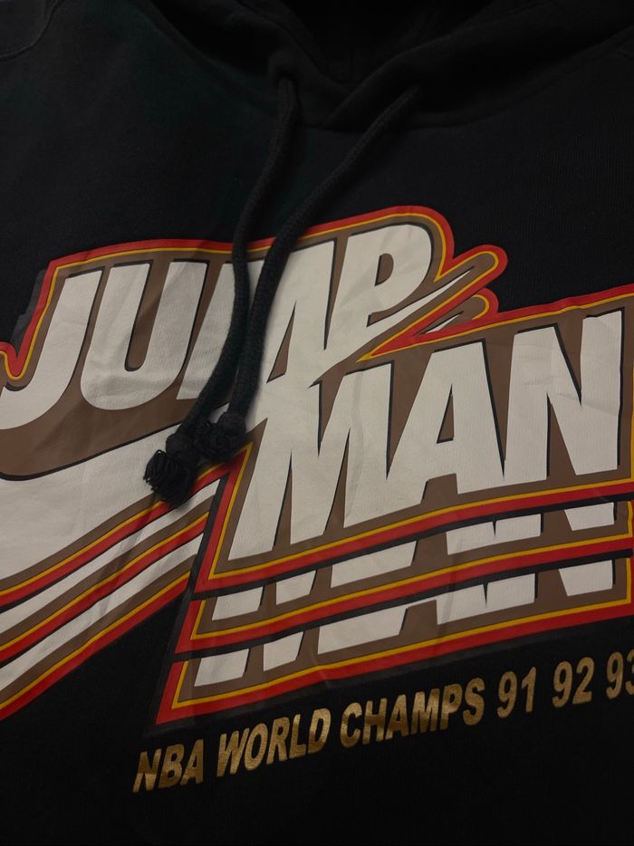 Pull Nike taille M - photo numéro 2