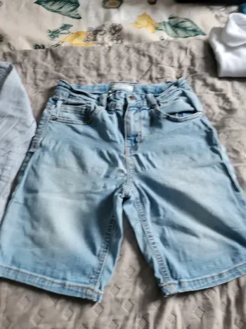 Bermuda et chemise 10 ans