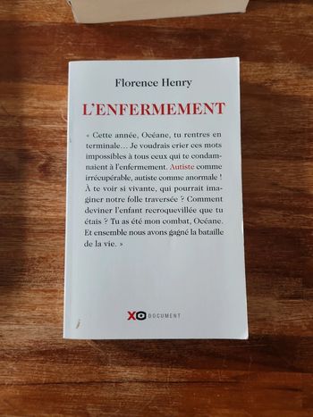 Livre : L'enfermement
