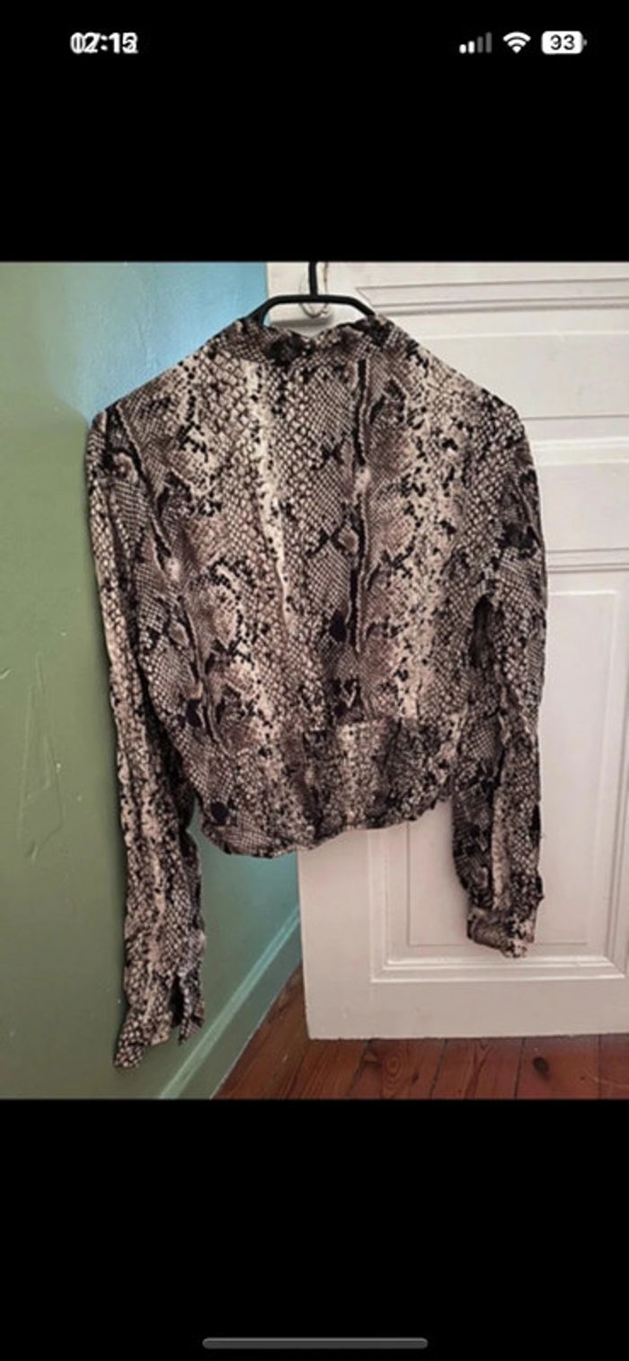 Top ou blouse manches longues stradivarius taille L - photo numéro 3