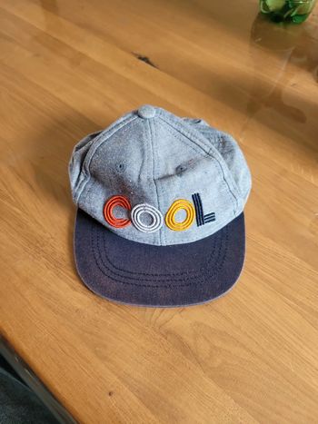 Casquette 6-12 mois