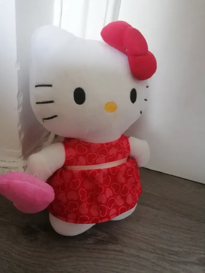 Peluche hello kitty - photo numéro 2