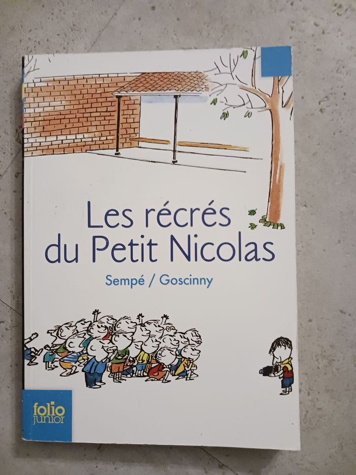 livre les récrés du petit Nicolas