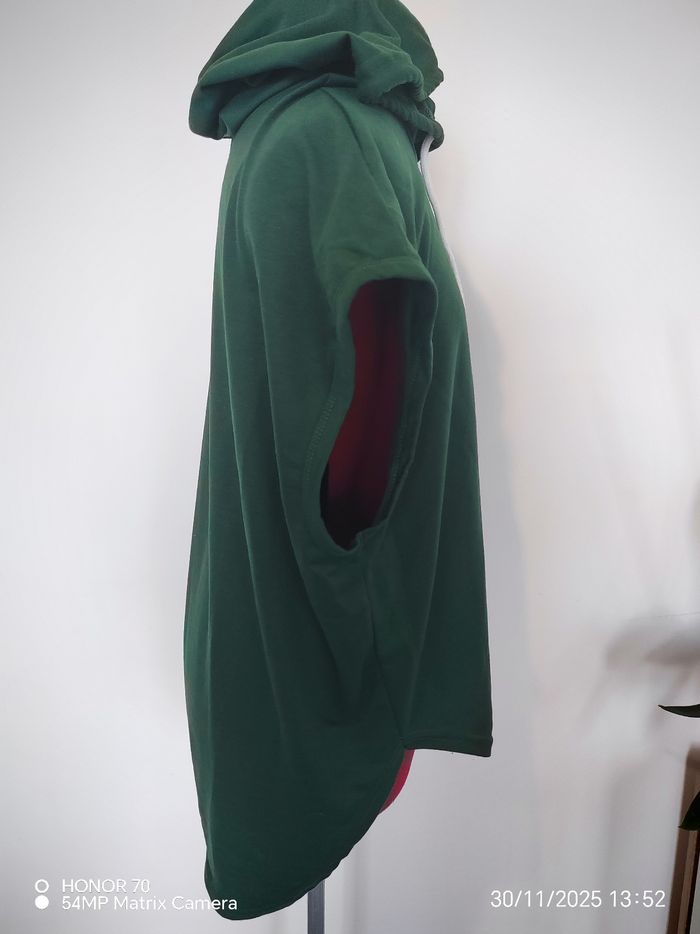 T shirt a capuche - photo numéro 2