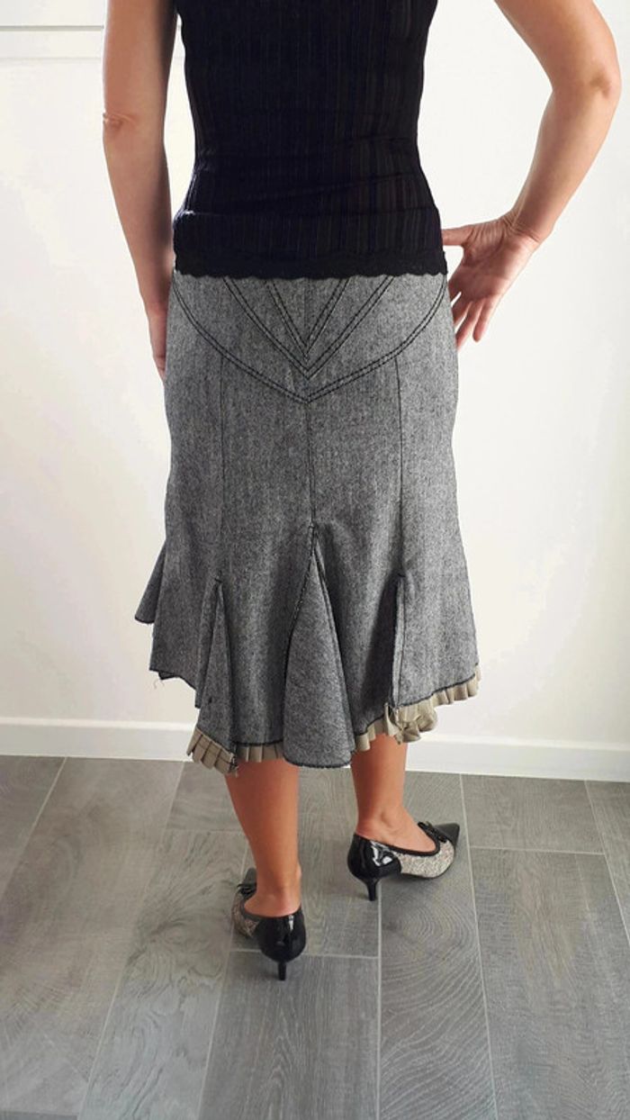 35 € Jupe DDP taille 38 M Excellent état - photo numéro 3