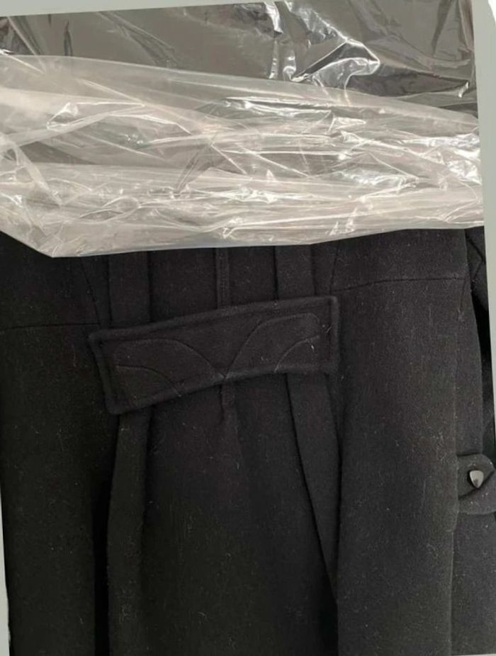 Manteau noir - photo numéro 17