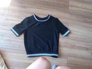 Haut brillant noir argent