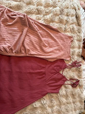 Lot 2 robes de grossesse