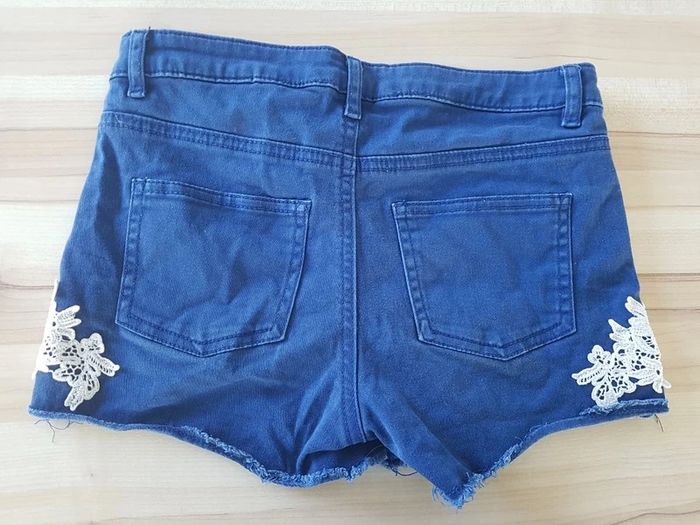 Short dentelle 11- 12 ans - photo numéro 2