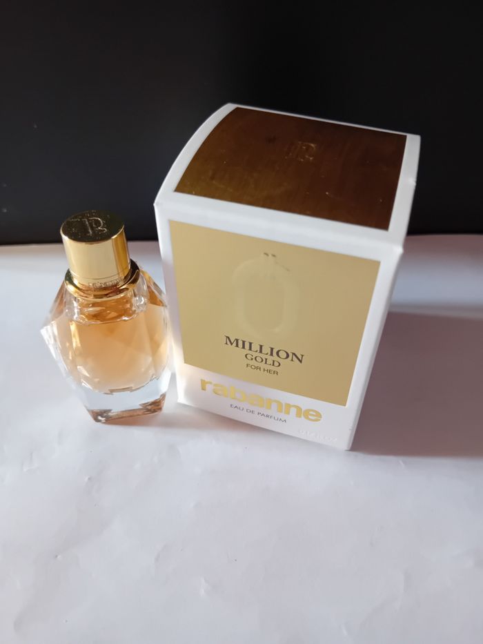 Miniature million gold for her ( femme ) eau de parfum 5 ml. Neuve - photo numéro 2