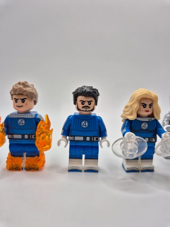 Figurines type lego les 4 Fantastiques Marvel - photo numéro 2