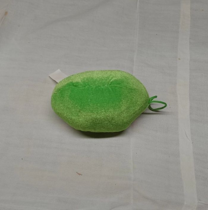 Peluche ballon de rugby - photo numéro 2