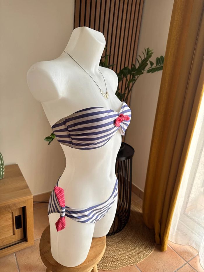 Maillot de bain 2 pièces - photo numéro 2