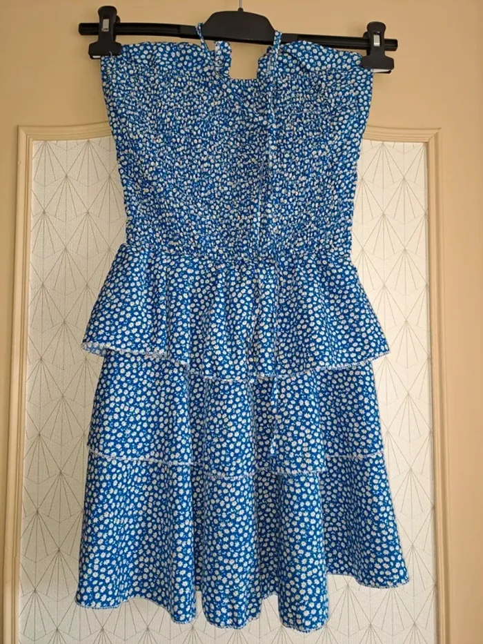 Robe à volants fluide H&m 36/38 étiquette coupée comme neuve - photo numéro 4