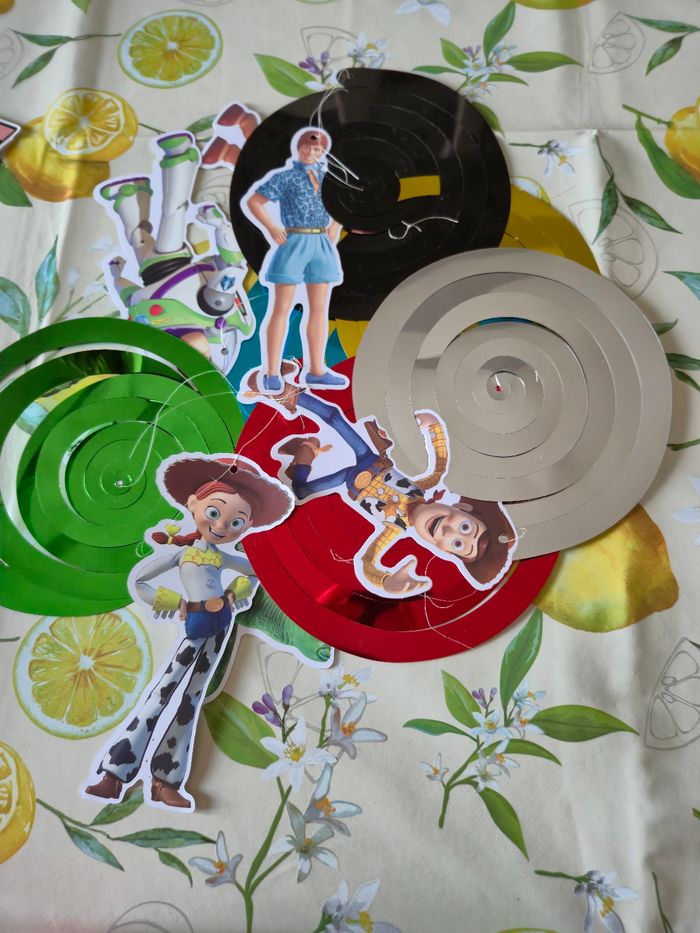 Lot decoration anniversaire Toy story - photo numéro 10