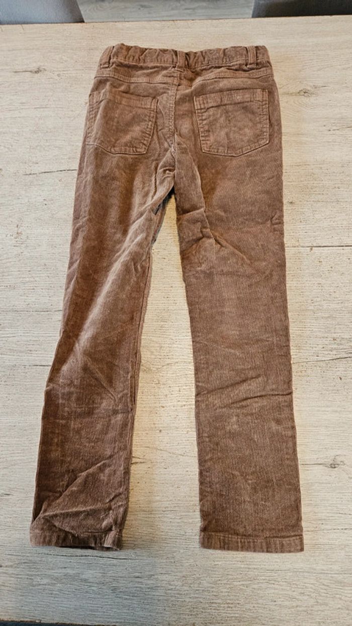 Pantalon en velour cotelé kamel, ajustable à la taille, 3 Suisses Collection, 10 ans, jamais mis - photo numéro 10