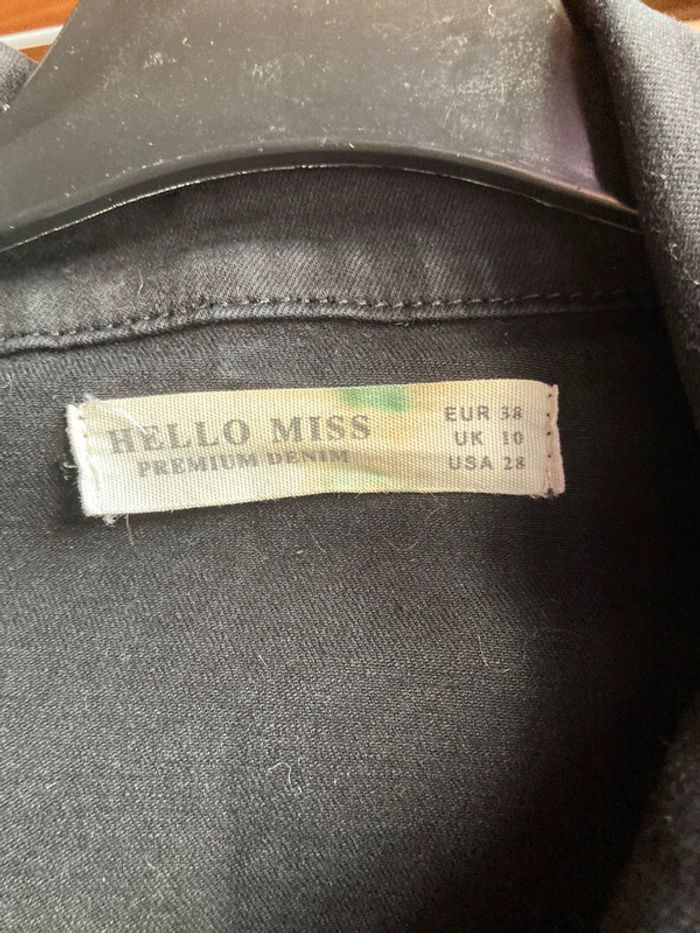 Superbe veste courte Hello Miss noire jamais portée taille 38 - photo numéro 8