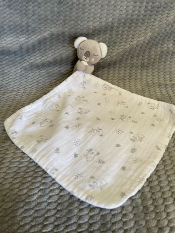 Doudou mouchoir Koala gris lange blanc Maisons du Monde