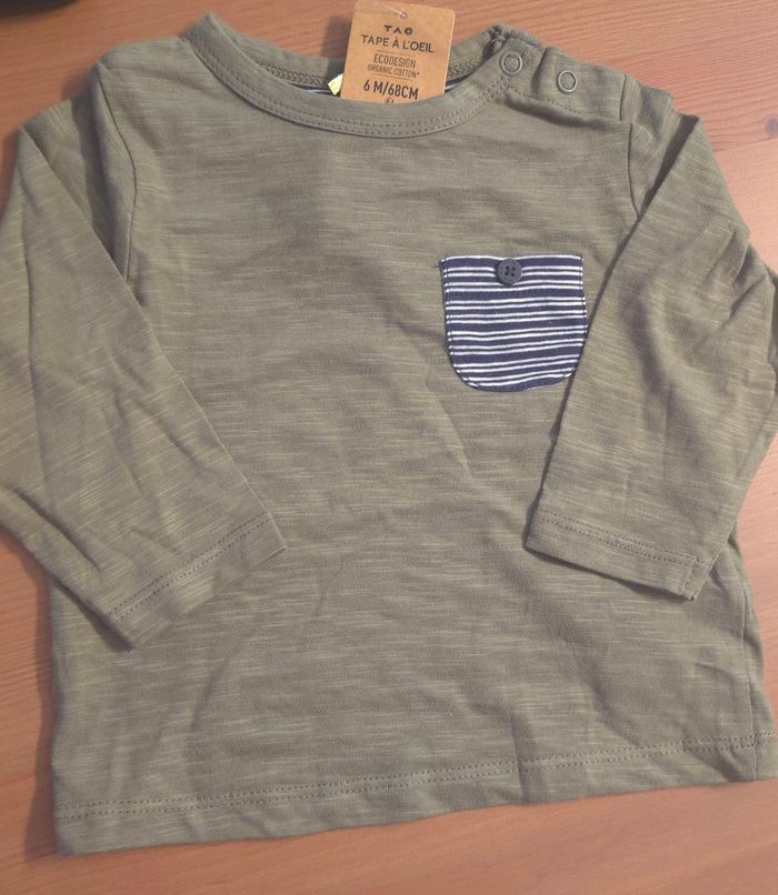 (Neufs non portés) 🏷 gilet tricot et teeshirt ml 6mois Garçon 🏷😍🥰 - photo numéro 4