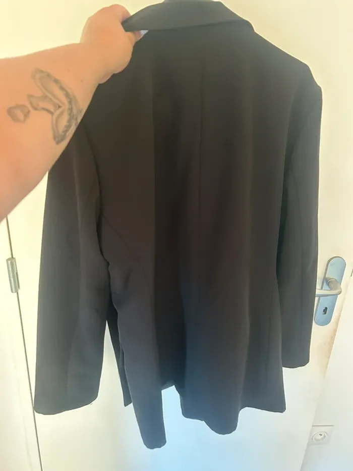 Magnifique blazer boohoo taille 48 - photo numéro 3