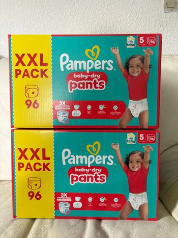 Lot de 2 Packs XXL 96 Couches-culottes (soit 192) Pampers Baby Dry pants Taille 5 (11-17 kg)