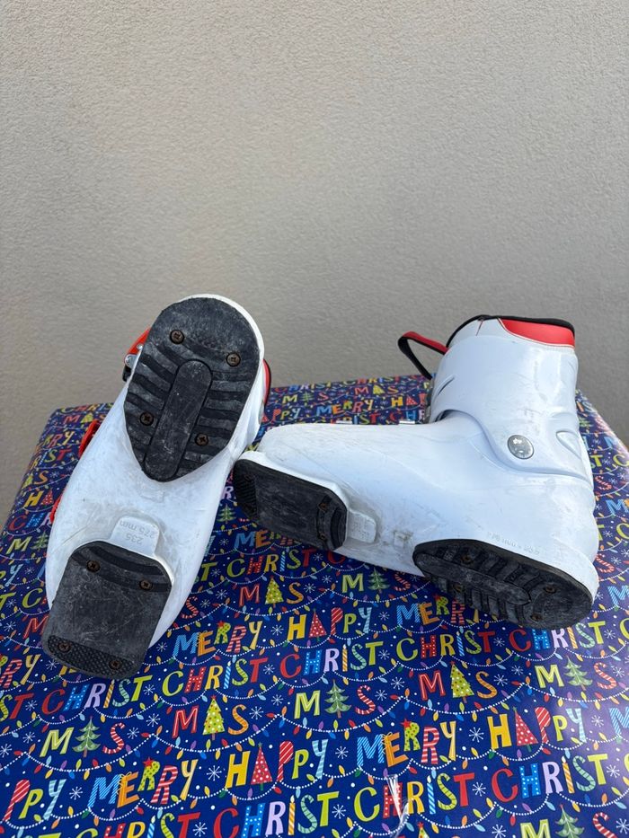 Haussier ski enfant ROSSIGNOL HÉRO Pointure 23,5 - photo numéro 2