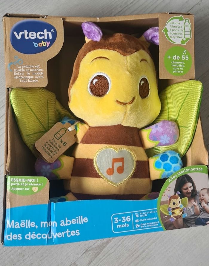 Peluche, abeille musical