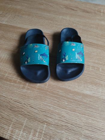 Petite claquettes élastique