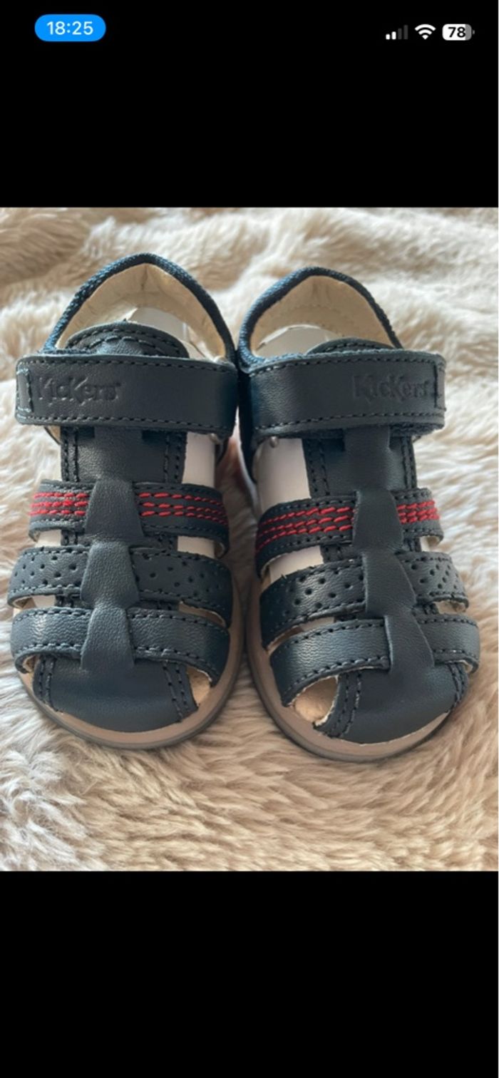 Sandales Kickers Platinium marine neuves – taille 20 - photo numéro 7