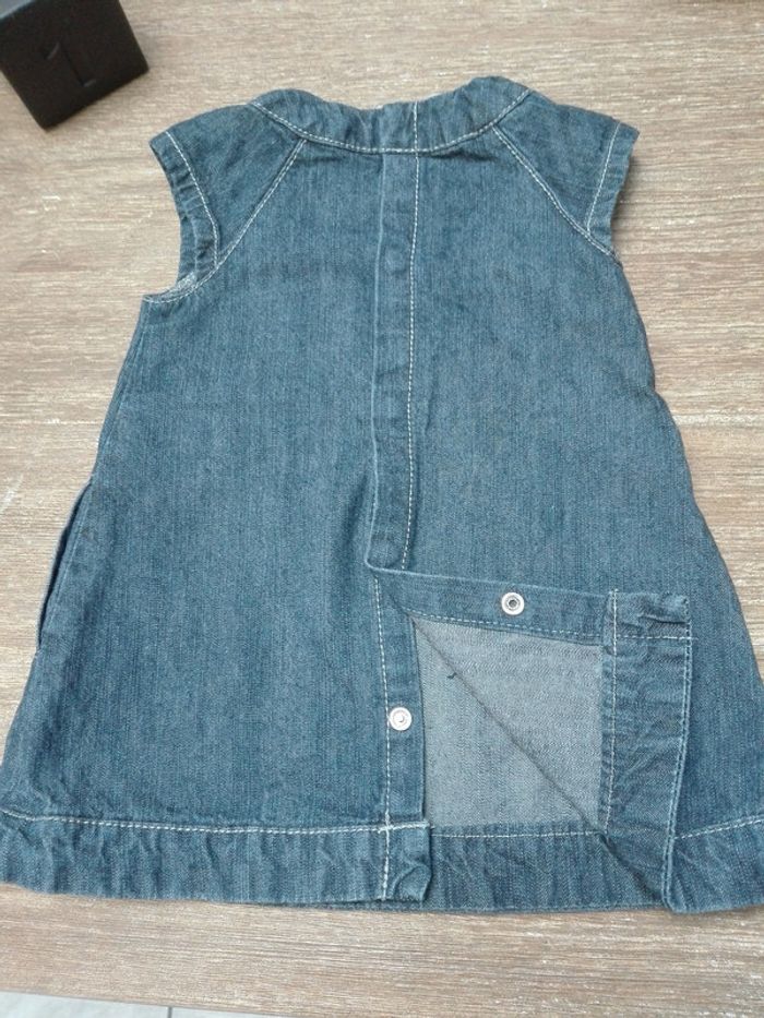 Robe jean bébé fille Kiabi 6 mois basique classique - photo numéro 2