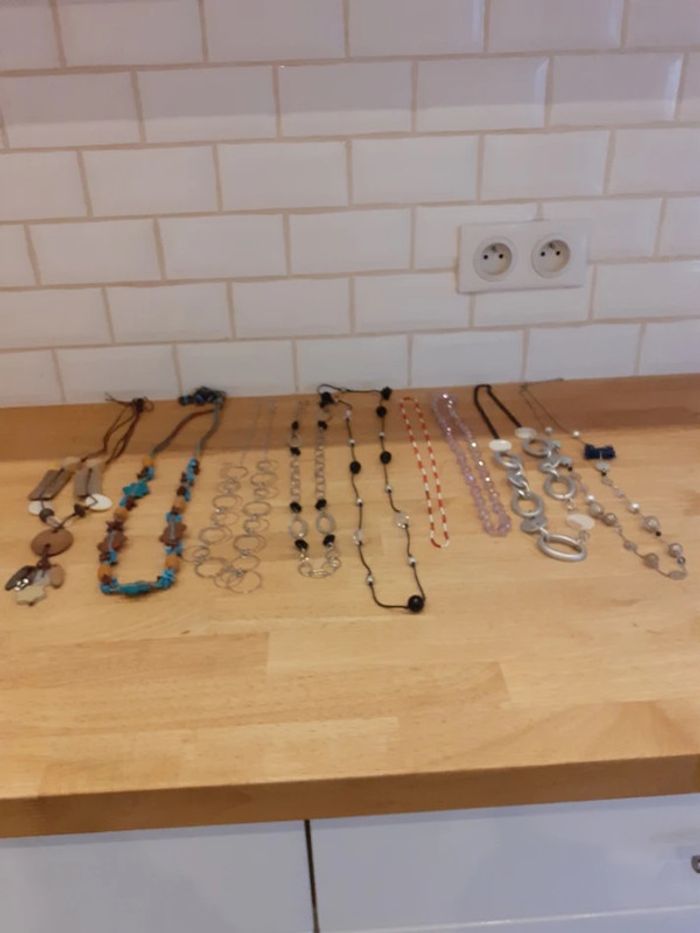 lot 9 colliers