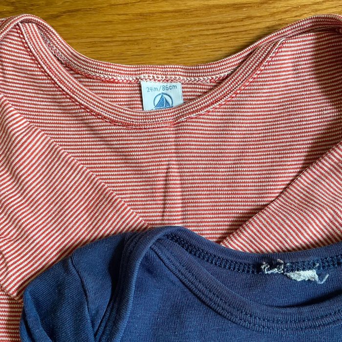 Lot de body Petit Bateau 2 ans / 24 mois - photo numéro 2