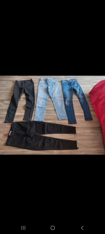4 jeans taille 36