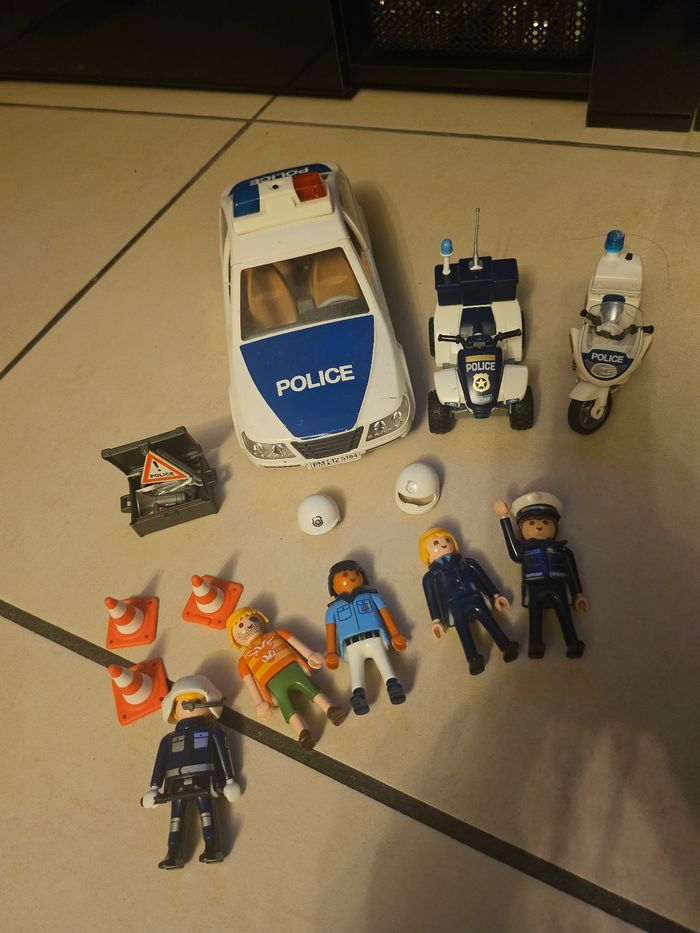 Lot playmobil - photo numéro 2