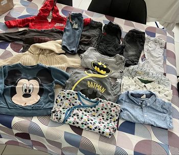 Lot vêtements 6 mois 