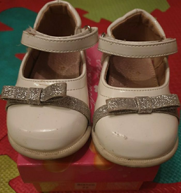 Lot vêtements fille 18 mois fête Noël jour de l'an, robes, blouson, gilets, chaussures Absorba - photo numéro 8