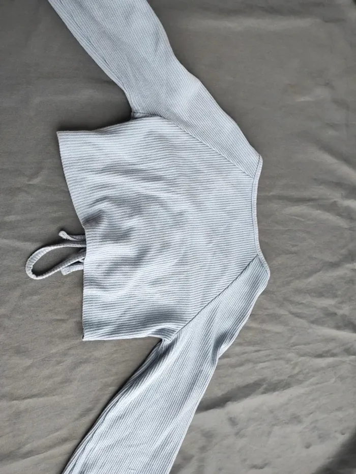 Boléro crop top - photo numéro 4