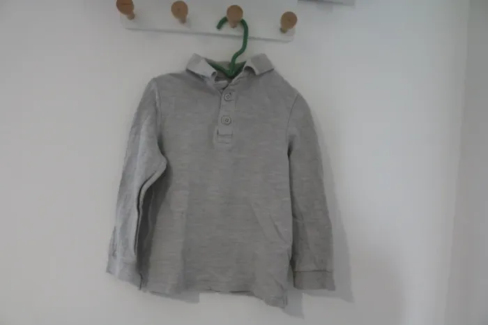 Ensemble polo Kiabi, pantalon Gémo et gilet Primark 3 ans - photo numéro 5